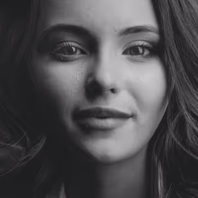 Liza M.